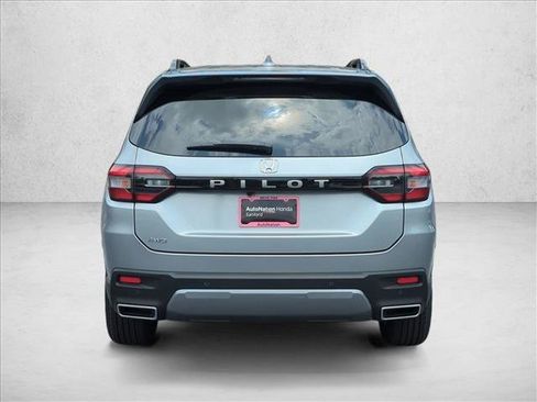 New 2026 Honda Pilot EX-L image 8