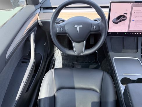 Used 2023 Tesla Model 3 Standard Range RWD image 43