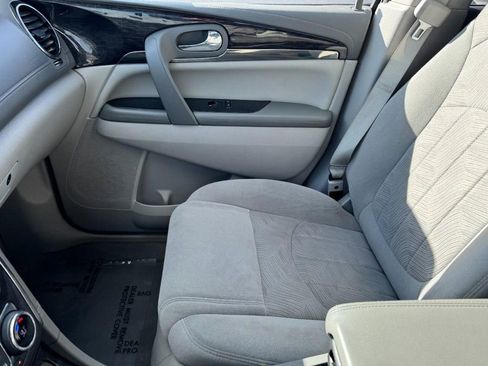 Used 2017 Buick Enclave Convenience FWD image 14