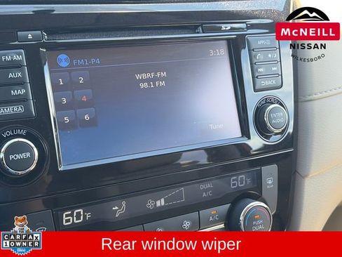 Used 2017 Nissan Rogue SV w/ SV Premium Package AWD/4WD image 21