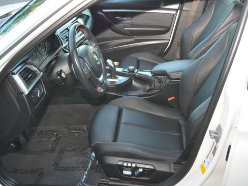 Used 2018 BMW 330i Sedan image 11
