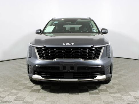 Used 2024 Kia Sorento S image 31