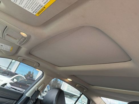 Used 2017 Nissan Maxima 3.5 SL image 33