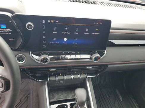 Used 2024 Chevrolet Colorado Z71 w/ Advanced Trailering Package image 15