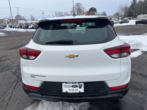 Used 2023 Chevrolet TrailBlazer LS AWD/4WD image 8