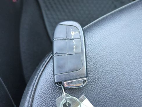 Used 2020 Jeep Compass Trailhawk image 26