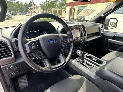 Used 2019 Ford F150 XLT w/ Equipment Group 302A Luxury AWD/4WD image 3