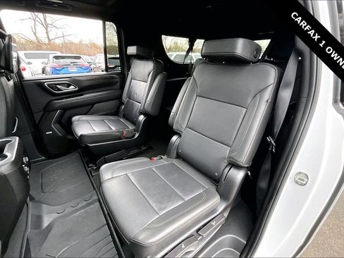 Used 2024 Chevrolet Suburban Z71 w/ Luxury Package image 21