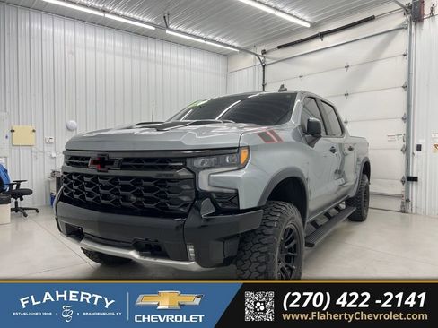 Used 2023 Chevrolet Silverado 1500 ZR2 w/ Technology Package AWD/4WD image 6