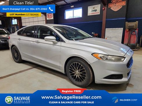 Used 2014 Ford Fusion SE w/ Equipment Group 202A FWD image 5