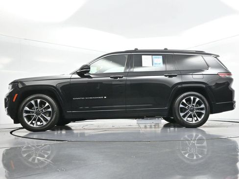 Used 2023 Jeep Grand Cherokee L Overland w/ Luxury Tech Group IV AWD/4WD image 56
