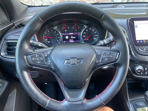 Used 2023 Chevrolet Equinox RS w/ RS Leather Package AWD/4WD image 10