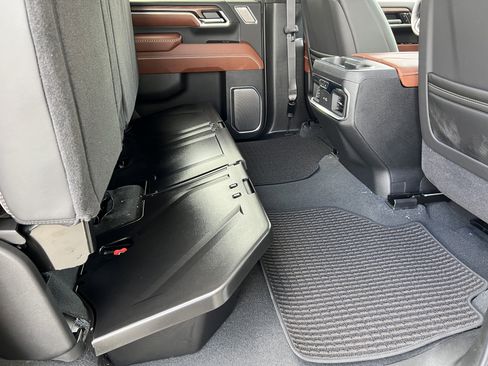 New 2026 GMC Sierra 3500 Denali Ultimate AWD/4WD image 22