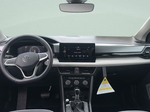 New 2026 Volkswagen Taos S image 18