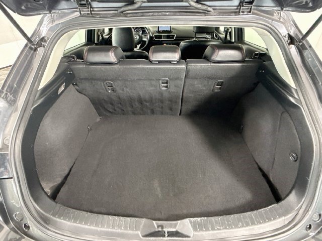 Used 2016 MAZDA MAZDA3 i Grand Touring FWD image 32