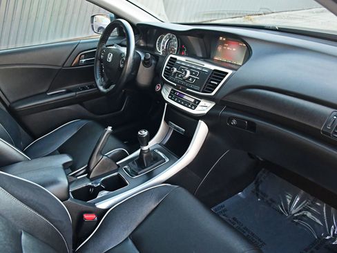 Used 2014 Honda Accord EX image 28