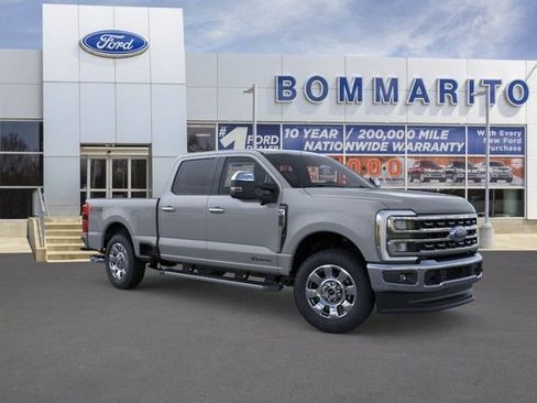 New 2026 Ford F250 4x4 Crew Cab Super Duty image 7