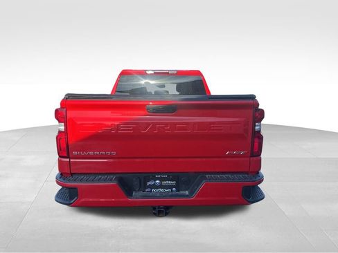 Used 2022 Chevrolet Silverado 1500 RST image 7