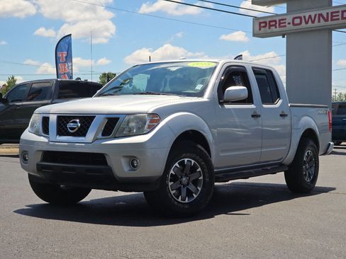 Used 2018 Nissan Frontier PRO-4X AWD/4WD image 1