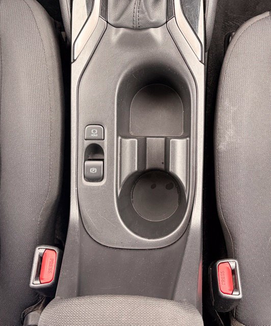 Used 2025 Toyota Corolla LE FWD image 22