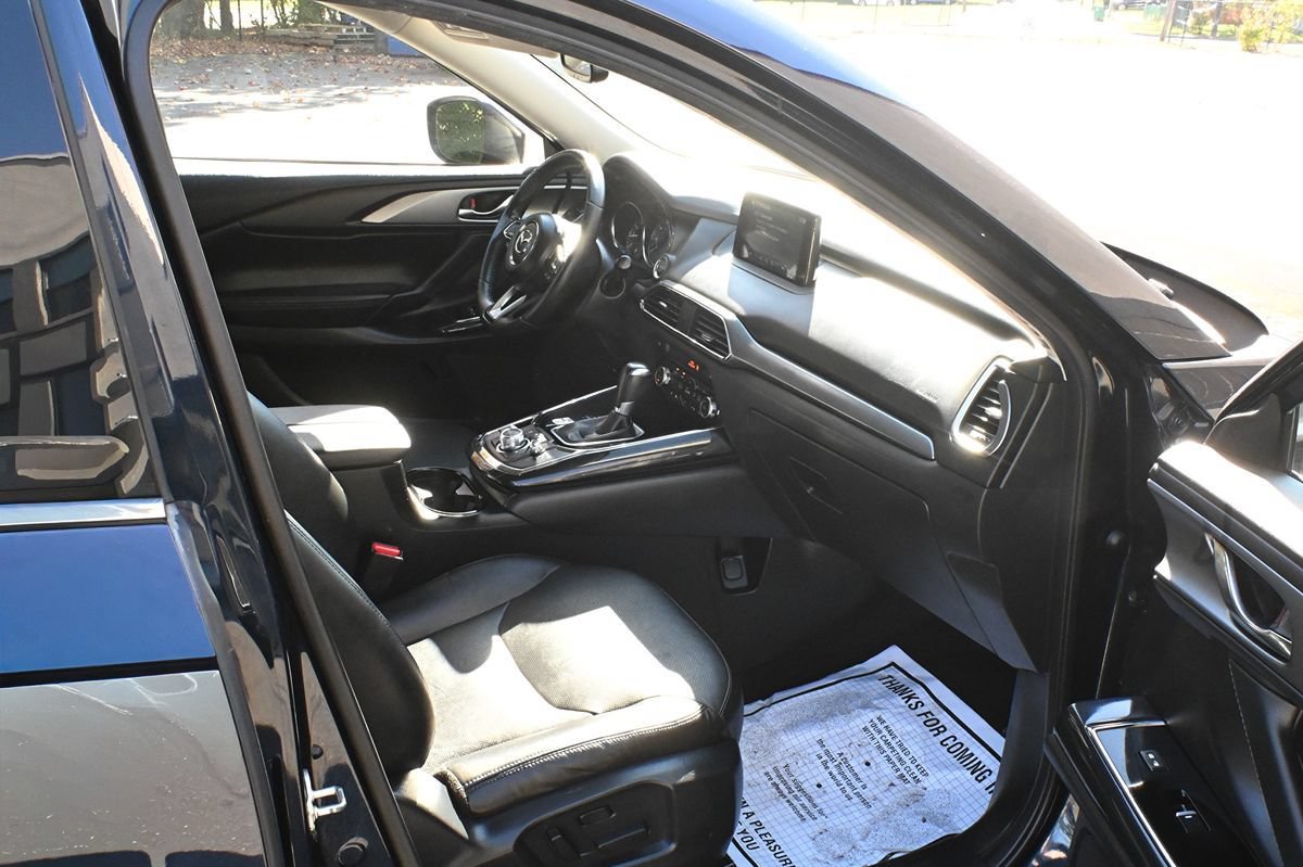 Used 2018 MAZDA CX-9 Touring AWD/4WD image 12