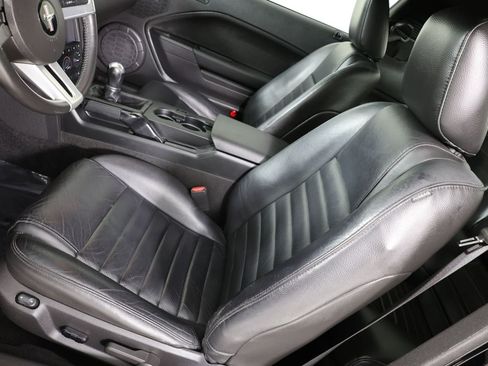 Used 2008 Ford Mustang GT Premium RWD image 8
