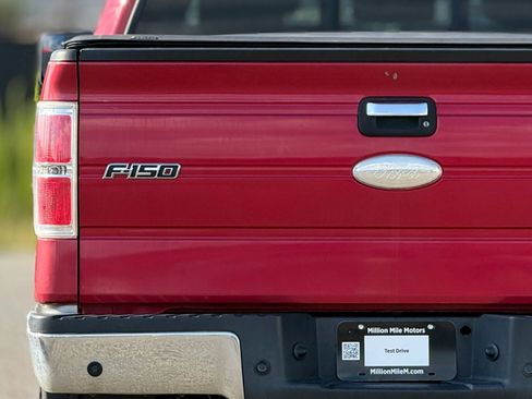 Used 2011 Ford F150 XLT w/ XLT Chrome Pkg AWD/4WD image 13