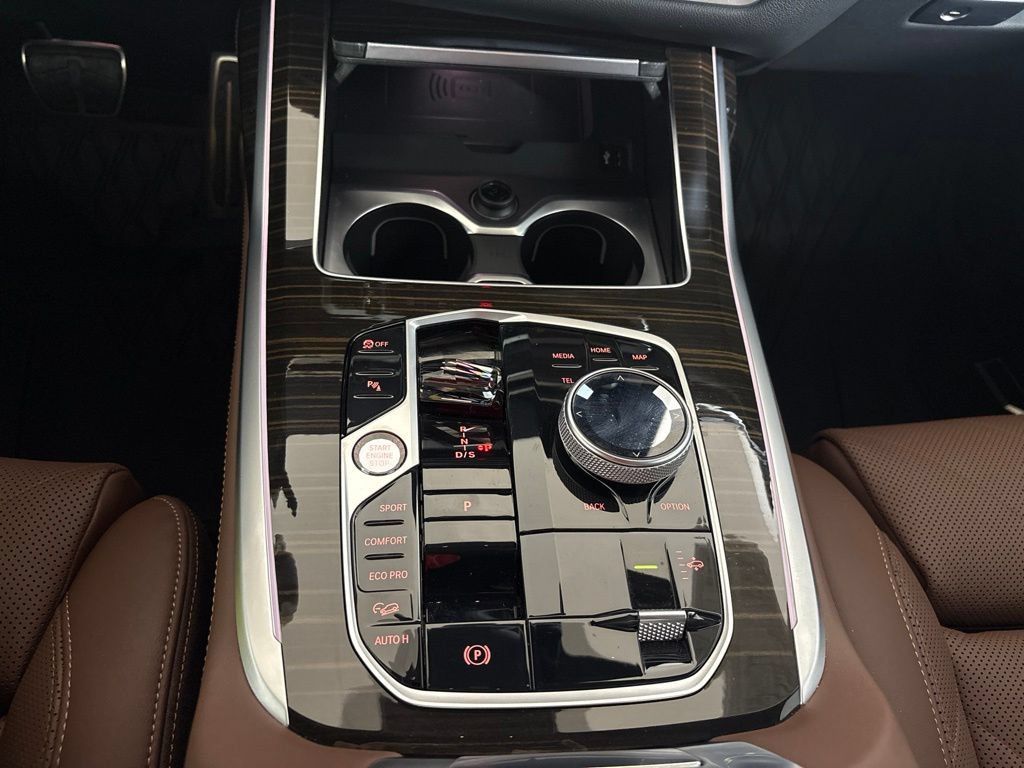 Certified 2026 BMW X7 xDrive40i w/ Executive Package AWD/4WD image 14