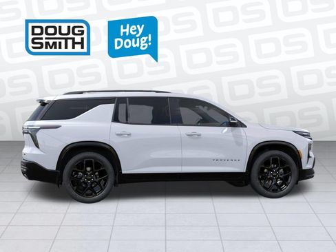 New 2026 Chevrolet Traverse RS w/ LPO, Floor Liner Package AWD/4WD image 5