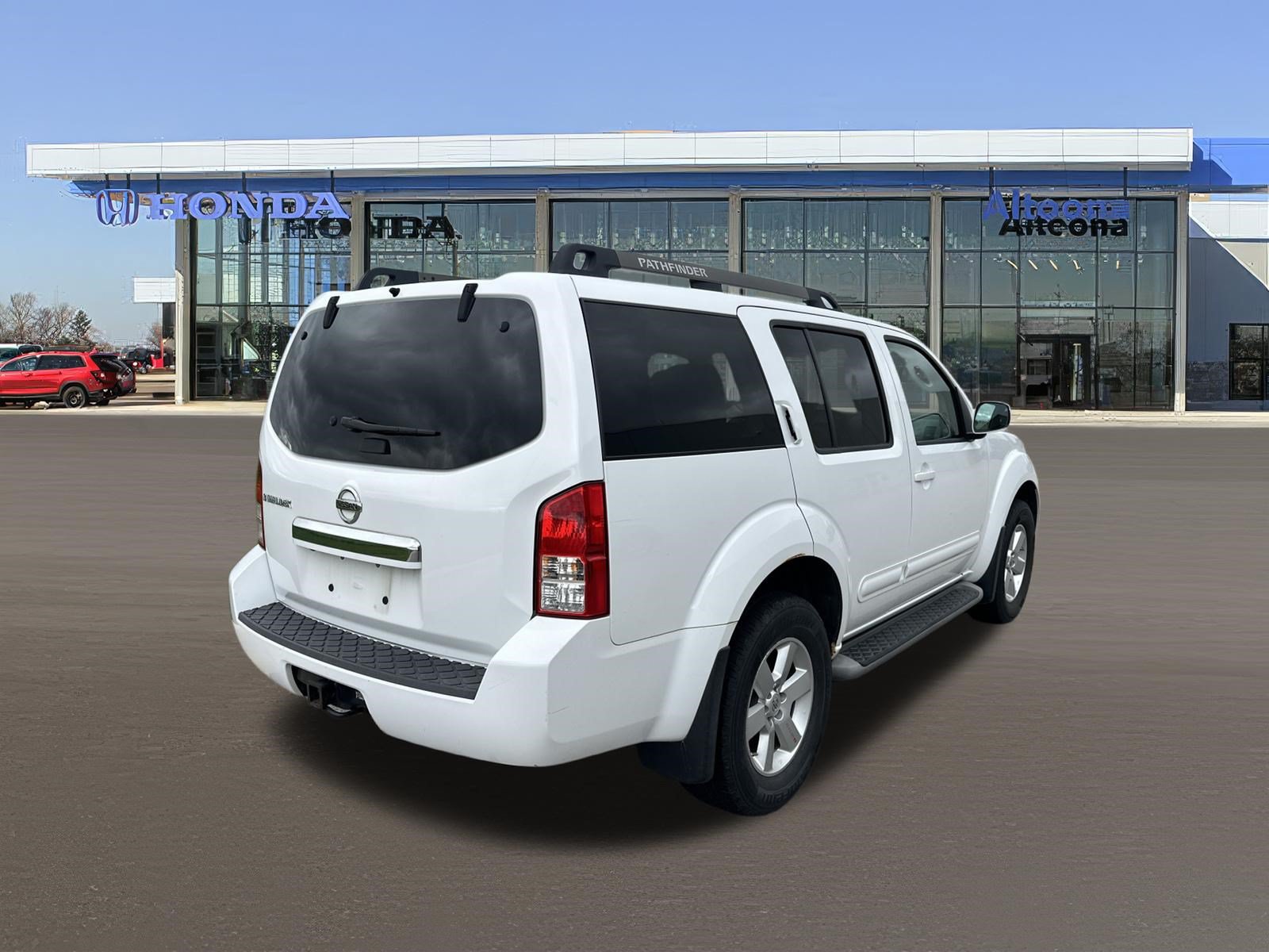 Used 2012 Nissan Pathfinder SV AWD/4WD image 4