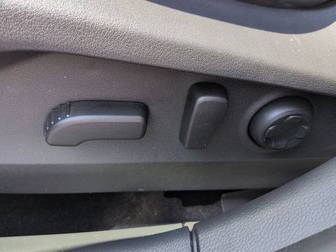 Used 2025 Subaru Outback Limited AWD/4WD image 15