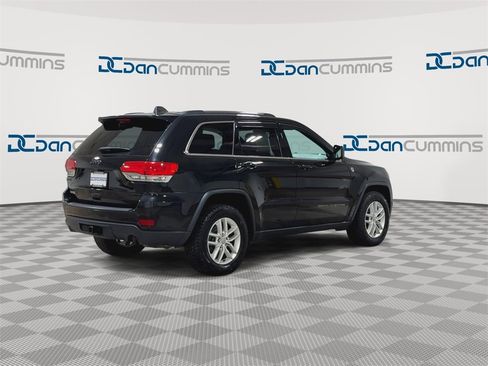 Used 2017 Jeep Grand Cherokee Laredo w/ Quick Order Package 23E image 9
