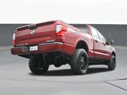 Used 2018 Nissan Titan PRO-4X w/ Pro-4x Convenience Package AWD/4WD image 49