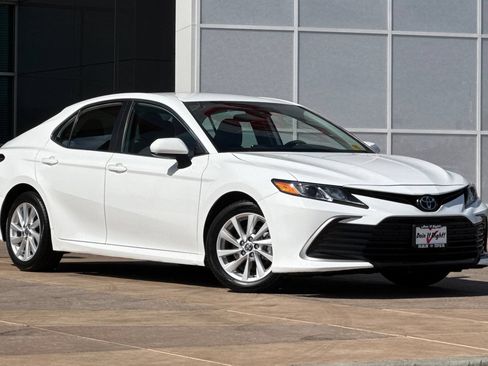 Certified 2024 Toyota Camry LE FWD image 2