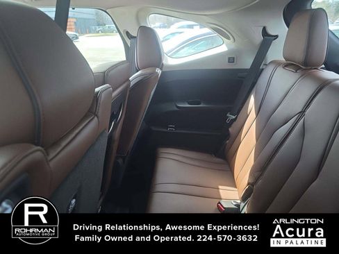 Used 2024 Acura MDX SH-AWD w/ Advance Package image 10