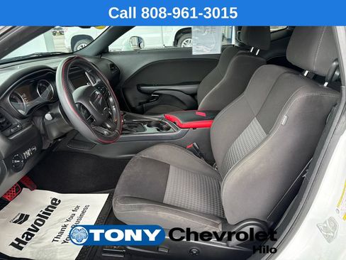 Used 2021 Dodge Challenger R/T RWD image 9