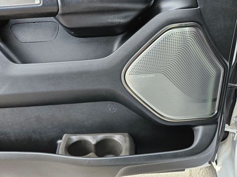Used 2019 RAM 1500 Limited AWD/4WD image 15