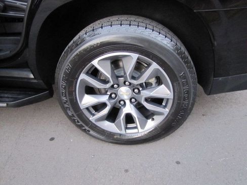 Used 2023 Chevrolet Tahoe LS w/ Driver Alert Package image 28