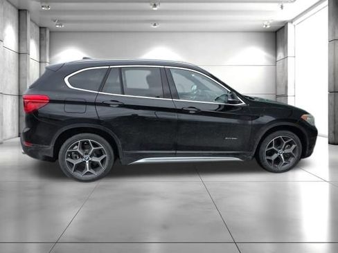 Used 2016 BMW X1 xDrive28i AWD/4WD image 5