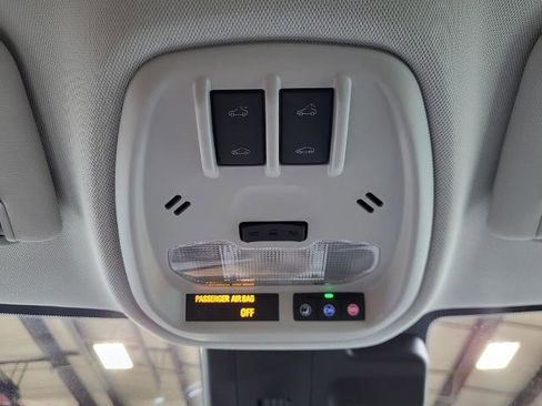 New 2026 Chevrolet Trax ACTIV w/ Sunroof Package FWD image 29
