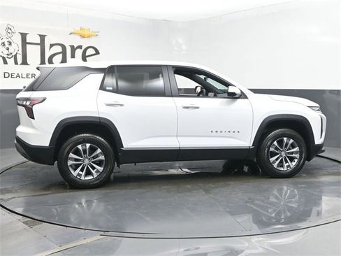 New 2026 Chevrolet Equinox LT image 15