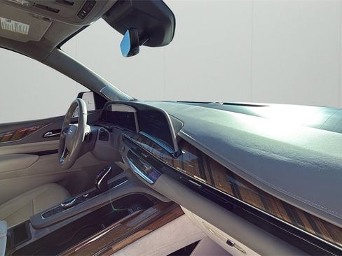 Used 2021 Cadillac Escalade Sport Platinum image 42