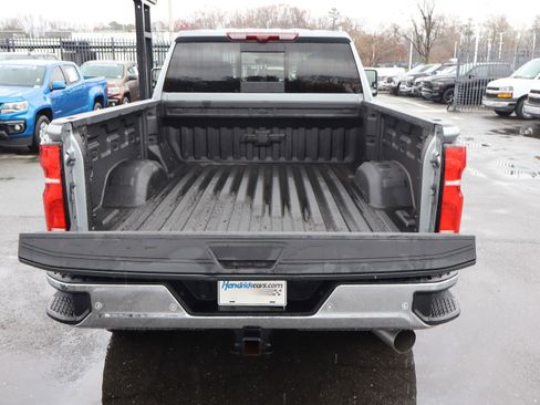 Used 2025 Chevrolet Silverado 2500 LTZ w/ LTZ Plus Package image 14