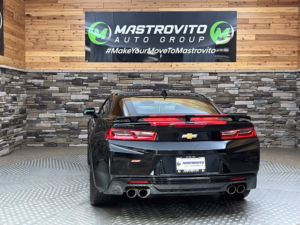 Used 2016 Chevrolet Camaro SS RWD image 21