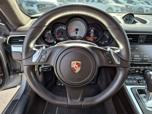 Used 2012 Porsche 911 Carrera S image 17