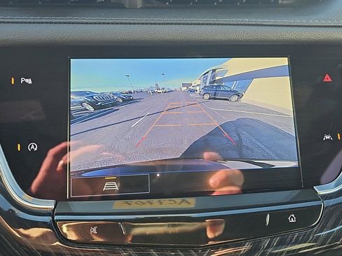 Certified 2025 Cadillac XT6 Premium Luxury image 9