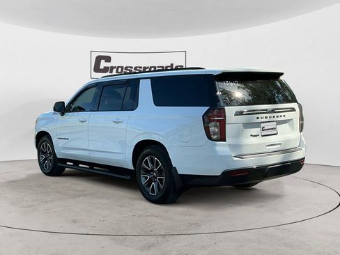 Used 2022 Chevrolet Suburban Z71 w/ Z71 Off-Road Package AWD/4WD image 3