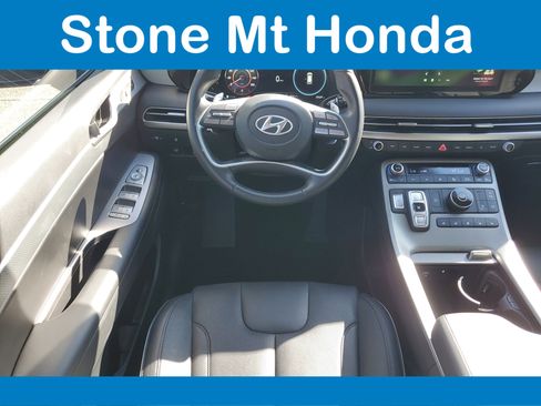 Used 2024 Hyundai Palisade SEL image 17