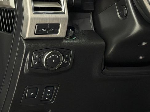 Used 2017 Ford F250 Platinum w/ FX4 Off-Road Package image 58