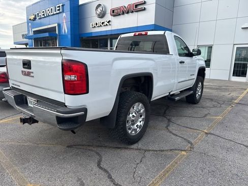 Used 2017 GMC Sierra 2500 4x4 Regular Cab w/ Sierra Convenience Package image 6